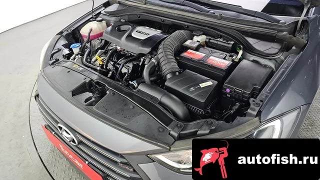 Hyundai AVANTE Avante AD 2018 года - вид 6