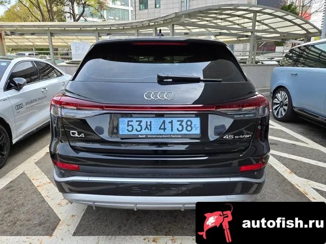 Audi Q4 e-tron Q4 e-Tron (F4) 2025 года - вид 3