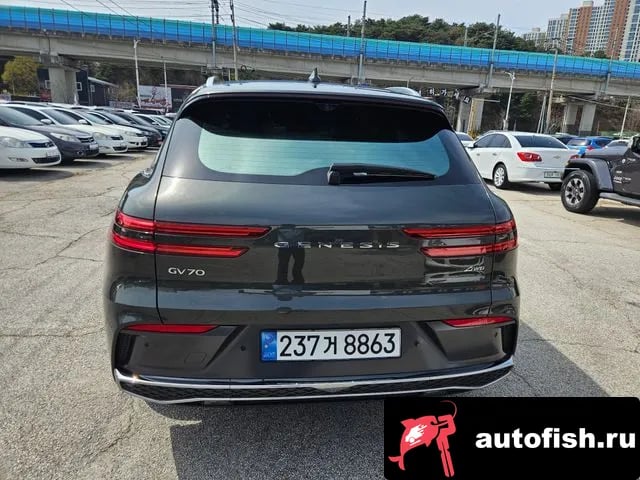 Genesis GV70 GV70 2024 года - похожие автомобили