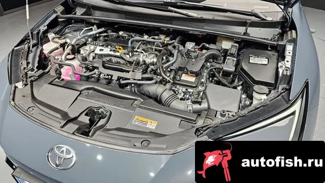 Toyota Prius Prius 5th Generation 2025 года - вид 6