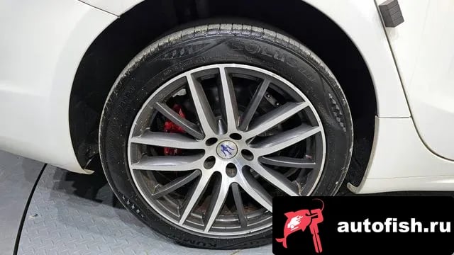 Maserati Ghibli Gibley 2019 года - вид 5