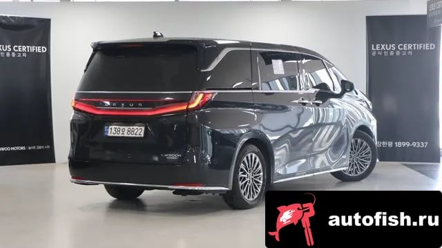 Lexus LM LM Second Generation 2025 года - вид 2