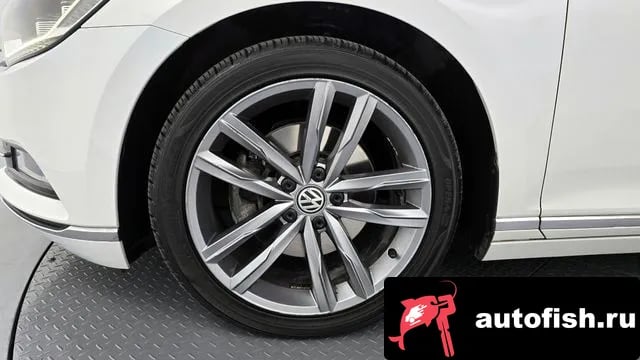Volkswagen Passat Passat GT (B8) 2018 года - вид 5
