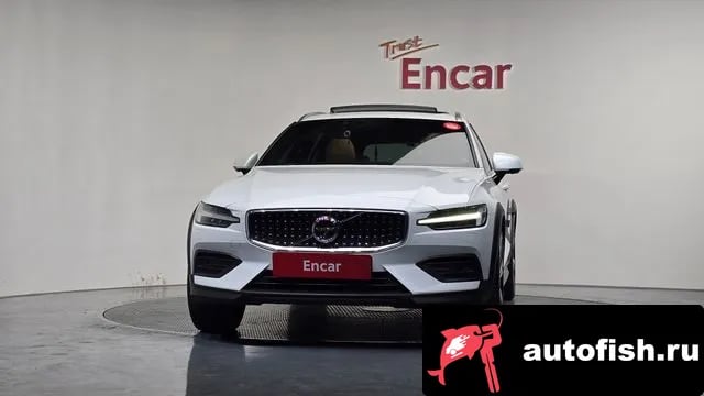Volvo V60 V60 Cross-country 2nd Generation 2019 года - вид 3