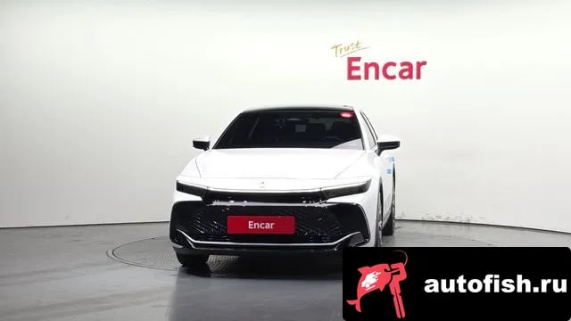 Toyota Crown Crown Crossover 2023 года - вид 3