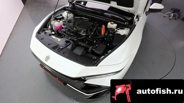 Toyota Crown Crown Crossover 2023 года - вид 6