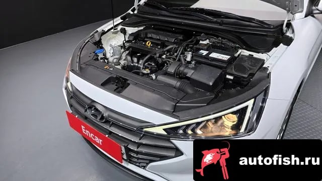 Hyundai AVANTE The New Avante AD 2019 года - вид 6