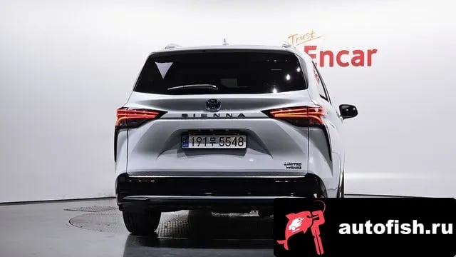 Toyota Sienna Siena 4th Generation 2024 года - вид 4