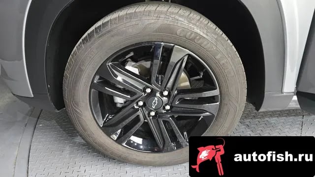 Chevrolet (GM Daewoo) Trax Trax Crossover 2023 года - вид 5