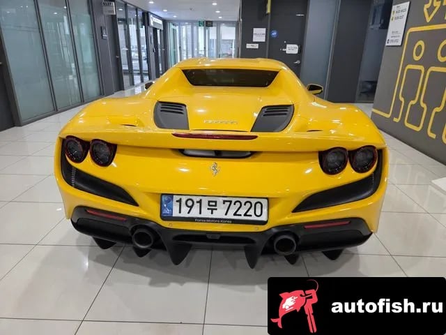 Ferrari F8 F8 Spider 2022 года - вид 4