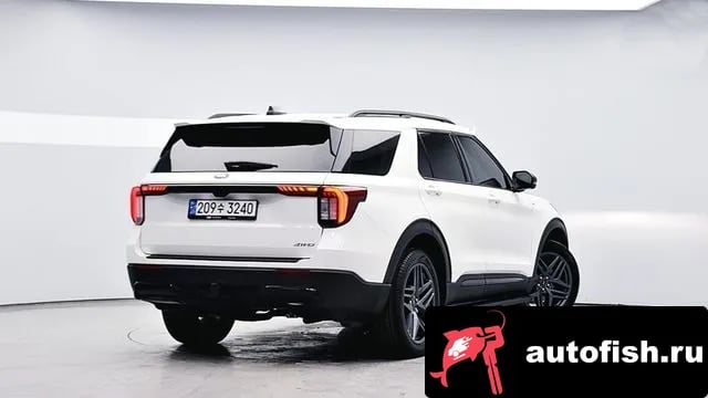 Ford Explorer Explorer 6th Generation 2025 года - вид 2