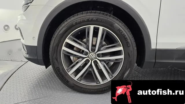 Volkswagen Tiguan Tiguan Allspace 2018 года - вид 5