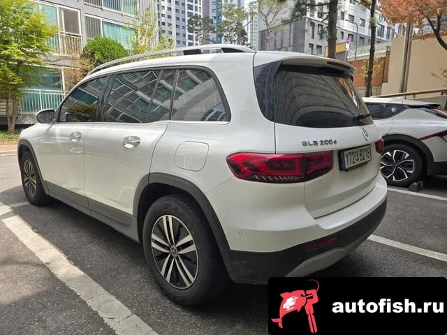 Mercedes-Benz GLB-Class GLB-Class X247 2021 года - вид 4