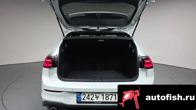 Volkswagen Golf Golf 8th Generation 2024 года - похожие автомобили