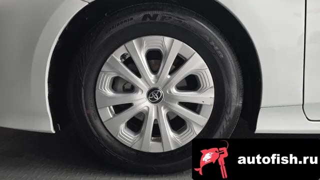 Toyota Prius Prius 4th Generation 2021 года - вид 5