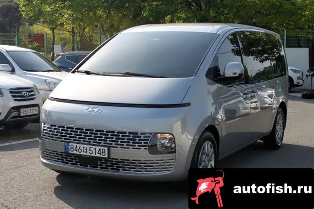 Hyundai Staria Staria 2023 года - похожие автомобили