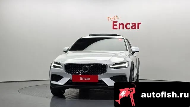 Volvo V60 V60 Cross-country 2nd Generation 2023 года - вид 3