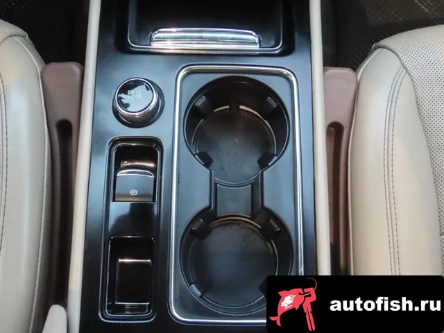 Lincoln Corsair Cosair 2020 года - похожие автомобили