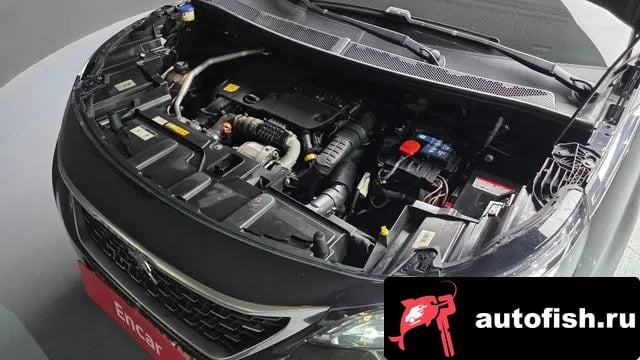 Peugeot 5008 5008 second generation 2018 года - вид 6