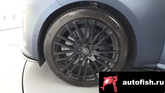 Land Rover Range Rover Sport Range Rover Sport 3rd Generation 2025 года - похожие автомобили