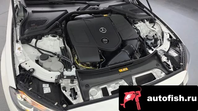 Mercedes-Benz E-Class E-Class W214 2026 года - похожие автомобили