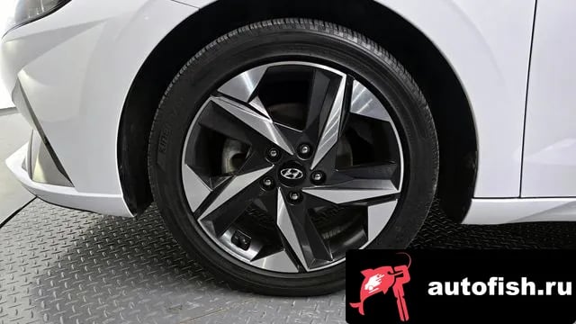 Hyundai AVANTE Avante (CN7) 2022 года - вид 5