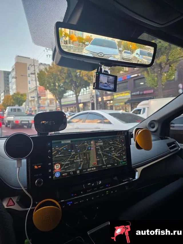 Toyota Sienna Siena 4th Generation 2025 года - похожие автомобили