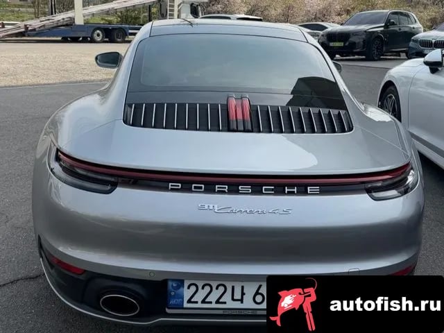 Porsche 911 911 (992) 2024 года - вид 4