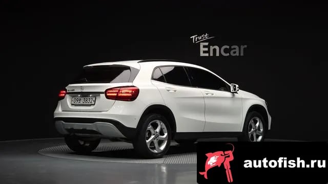 Mercedes-Benz GLA-Class GLA-Class X156 2018 года - вид 2
