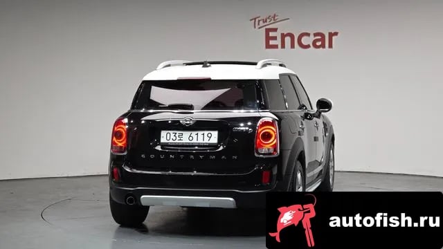 Mini Countryman Cooper D Country Man 2018 года - вид 4