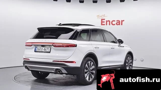 Lincoln Corsair Cosair 2022 года - вид 2