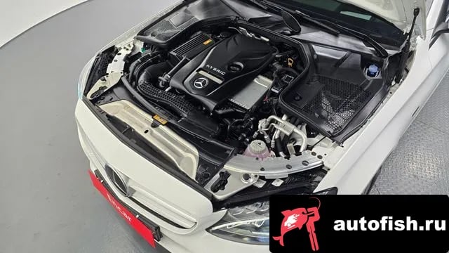 Mercedes-Benz C-Class C-Class W205 2018 года - вид 5