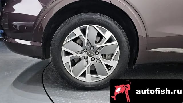 Genesis GV70 Electrifide GV70 2022 года - вид 4