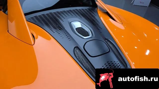 Mclaren Artura Atura 2023 года - вид 6