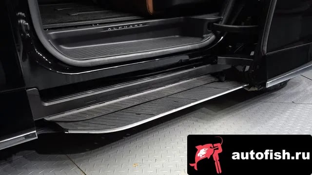 Toyota Alphard Alphad 4th Generation 2024 года - похожие автомобили