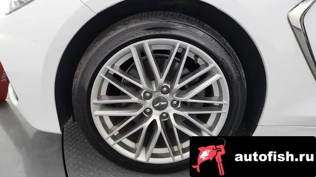 Genesis G70 G70 2019 года - вид 5