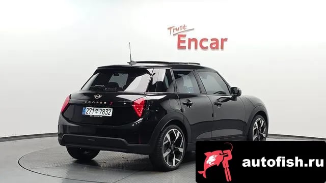 Mini Cooper Cooper S 4th Generation 2026 года - автомобиль из Южной Кореи