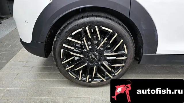 Mini Cooper Cooper S 4th Generation 2025 года - вид 5