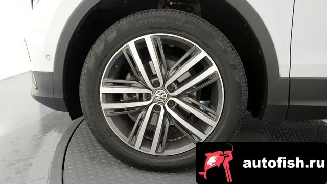 Volkswagen Tiguan Tiguan Allspace 2020 года - вид 5