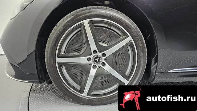 Mercedes-Benz EQE EQE V295 2023 года - вид 5