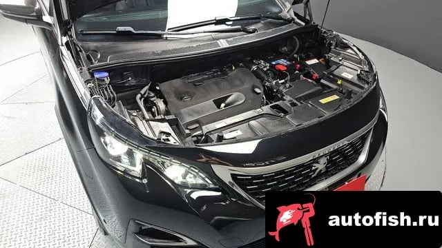 Peugeot 3008 3008 second generation 2019 года - вид 6