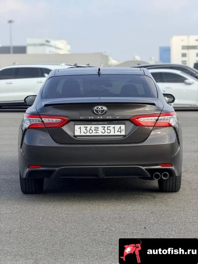 Toyota Camry Camry (XV70) 2020 года - вид 2