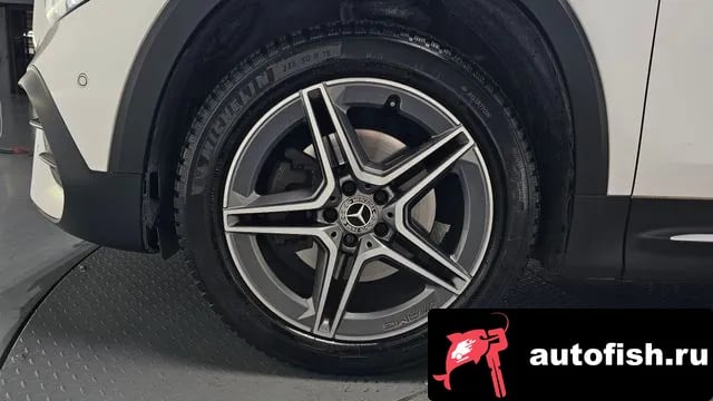 Mercedes-Benz GLB-Class GLB-Class X247 2021 года - вид 4