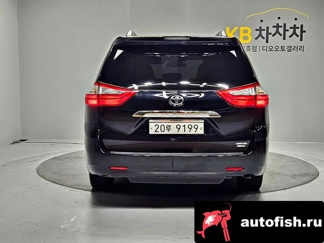 Toyota Sienna Sienna 2018 года - вид 4