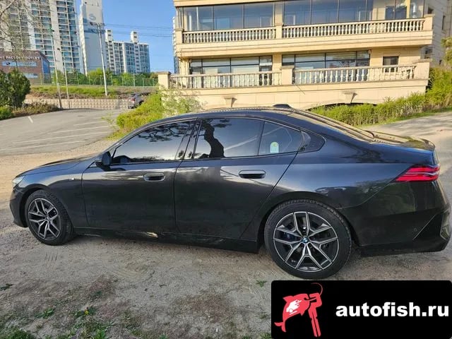 BMW 5-Series 5 Series (G60) 2025 года - вид 5