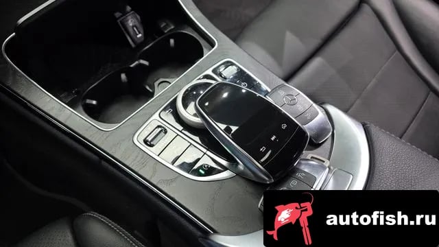 Mercedes-Benz C-Class C-Class W205 2021 года - похожие автомобили