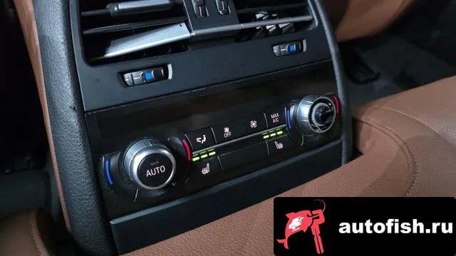 BMW 6-Series 6 Series (F12) 2018 года - похожие автомобили