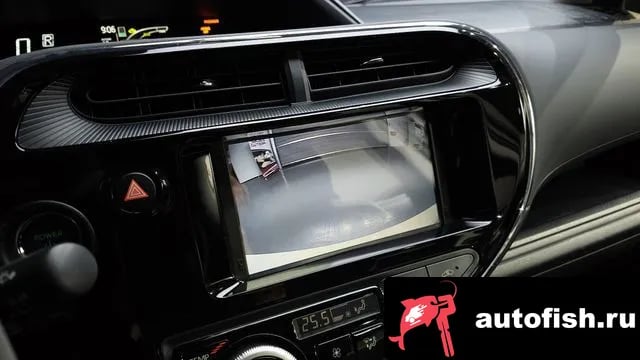 Toyota Prius Prius C 2018 года - похожие автомобили