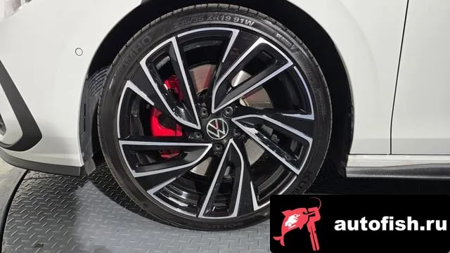 Volkswagen Golf Golf 8th Generation 2024 года - вид 5