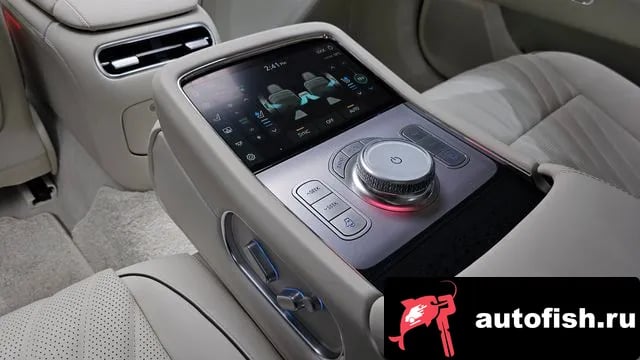 Genesis G90 G90 (RS4) 2025 года - похожие автомобили